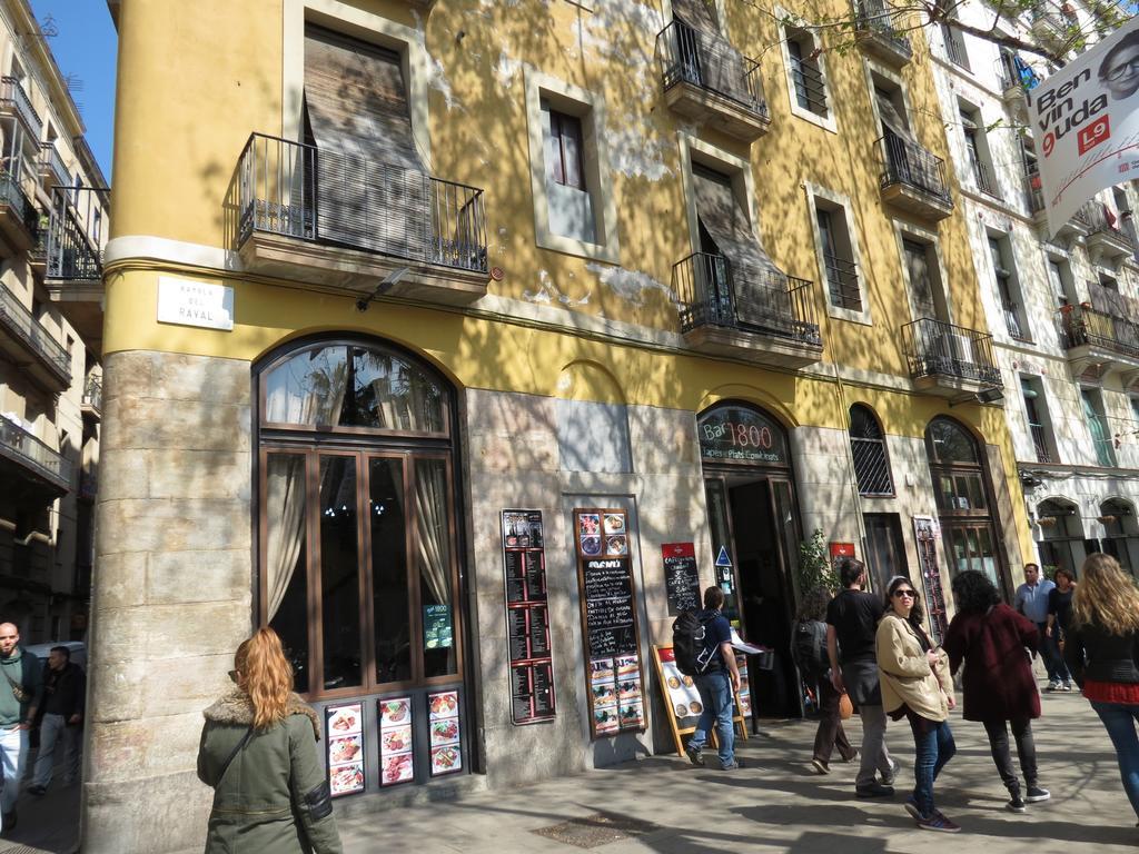 Hostal Nou Raval Barcelona Exterior photo